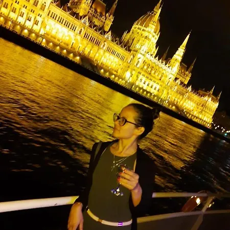 Black Dog Budapest