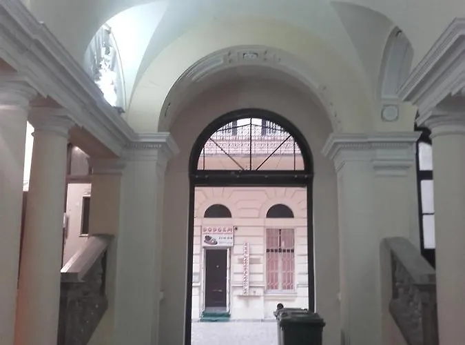 Black Dog Hostel Budapest