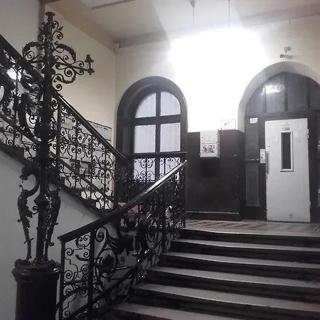 Black Dog Hostel *
